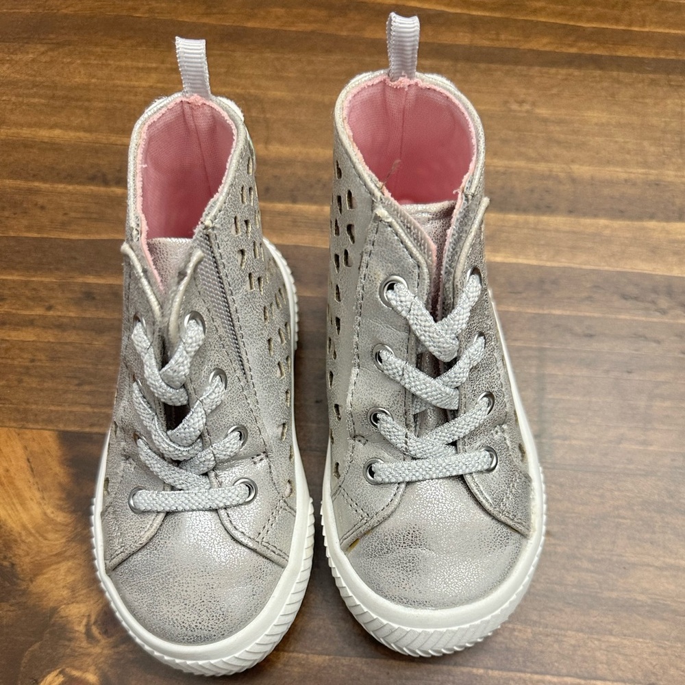 Silver high top shoes - 5T